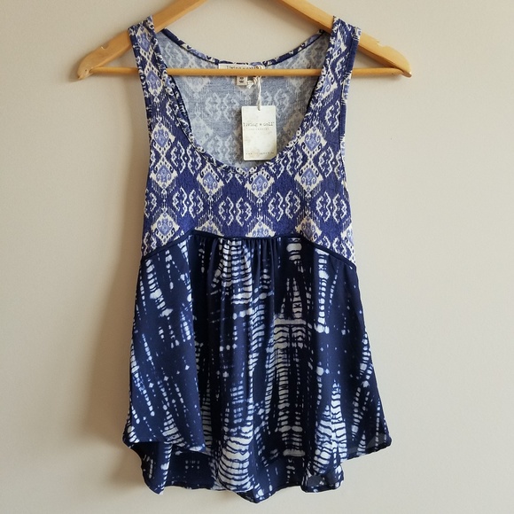 NWT!!! Babydoll Sleeveless Blue Print Tank Top - Picture 1 of 8